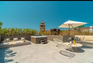 Amazing Cabo Marina condo with private jacuzzi