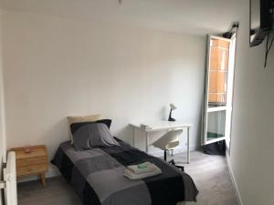 B&B / Chambres d'hotes Evry Time : Chambre Simple Deluxe avec Balcon