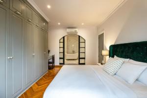 Gorgeous Home in Saigon Center