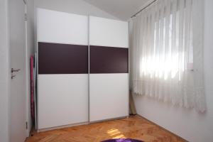 Apartments with parking space Ravni, Labin - 7674