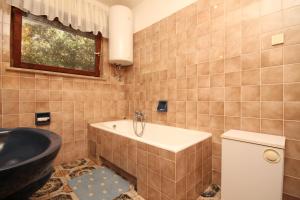 Apartments by the sea Cove Merascica, Cres - 8071