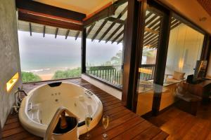 Temple Tree Resort & Spa