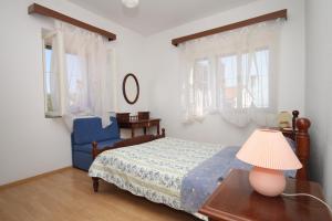 Apartments with parking space Savar, Dugi otok - 8127