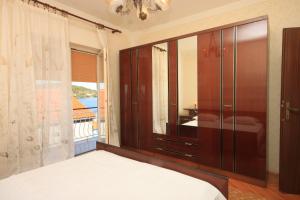 Apartments by the sea Kali, Ugljan - 8203