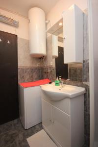 Seaside holiday house Artatore, Losinj - 7937