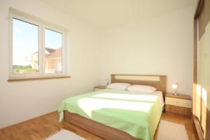 Two-Bedroom Apartment with Terrace and Sea View room in Apartments by the sea Ugljan - 829