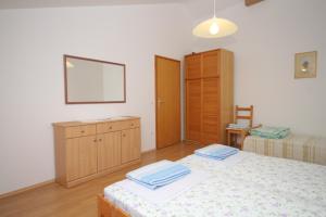 Apartments by the sea Osor, Losinj - 8088