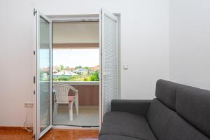 Family-friendly apartments with swimming pool Nin, Zadar - 18821