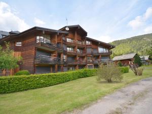 Appartements Appartement Morzine, 2 pieces, 4 personnes - FR-1-684-25 : Appartement