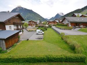 Duplex spacieux, 6 pers., balcon sud, proche centre et remontées mécaniques, Morzine - FR-1-684-28