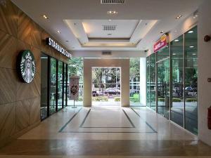 Family Suites at Mansion One by MAJ