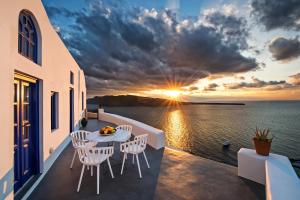 Domus Solis Luxury Villa Santorini Greece