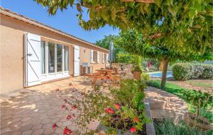 Maisons de vacances Stunning home in Salernes with WiFi, 3 Bedrooms and Outdoor swimming pool : photos des chambres