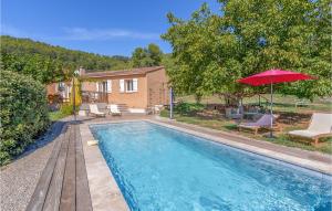 Maisons de vacances Stunning home in Salernes with WiFi, 3 Bedrooms and Outdoor swimming pool : photos des chambres