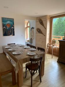 Chalets Chalet La Felize : photos des chambres