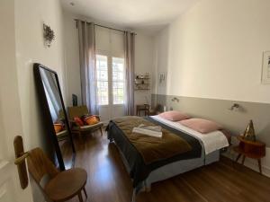 Appartements Bordeaux Palais Centre historique Balcon : photos des chambres