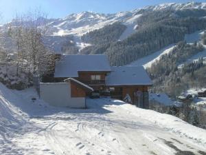 Studio confortable pour 4 pers, balcon sud, proche pistes et commerces - Méribel - FR-1-180-26