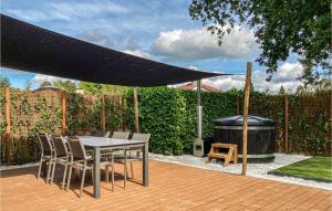 3 Bedroom Amazing Home In Putten