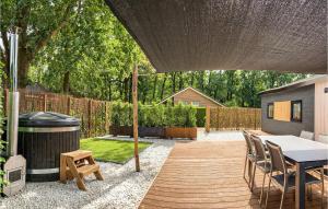 3 Bedroom Amazing Home In Putten