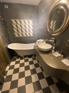 Hotels Hotel Gounod : photos des chambres