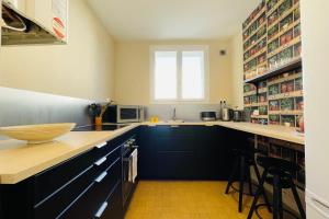 Appartements Beautiful 1950s style apartment close to the city center : photos des chambres