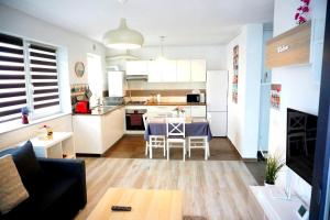 Relaxing Coresi Place