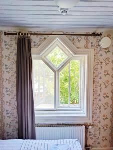 Double Room with Shared Bathroom room in Hotel & Cafe Lanterna