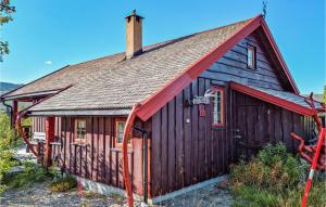 Nice Home In Hovden I Setesdalen