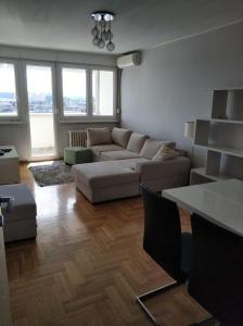 Alexplatz Danube View