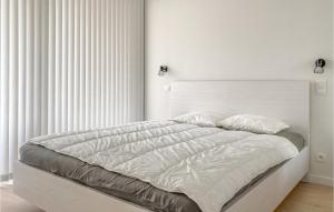 Beautiful Apartment In Oostende