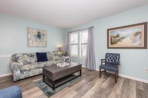Ocean Reef #105