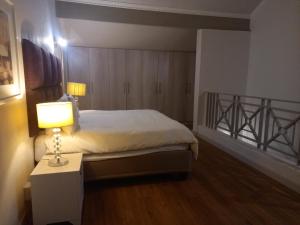 Mount Royal 29 - Large 1 bed with balcony