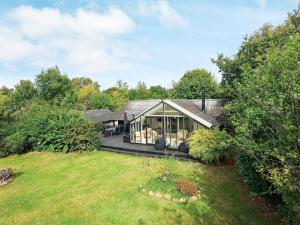 Secluded Haven by Beach - By Traum Ferienwohnungen - 3hvězdičkové hotely ve městě Humble