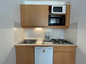 Appartements Appartement Briancon, 1 piece, 4 personnes - FR-1-330C-133 : photos des chambres