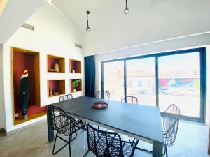 Appartements Duplex 120m2 terrasse vue sur Nimes : photos des chambres