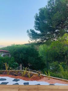 Chalets Fully renovated Chalet privatif suite romantique love balneo : photos des chambres