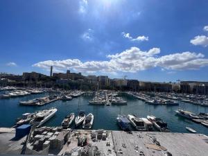 Amazing sea view penthouse near Valletta