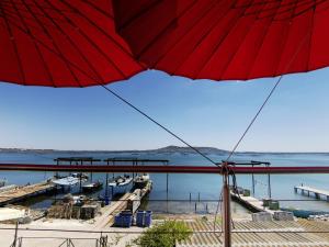 Appartements Meze, charmant petit studio proche port : photos des chambres