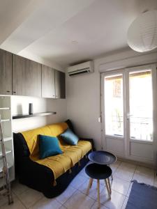 Appartements Meze, charmant petit studio proche port : photos des chambres