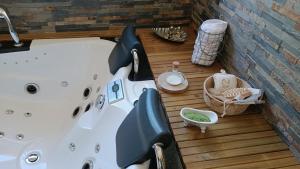 Appartements sejour bien-etre balneotherapie en vallee heureuse a Sorede : photos des chambres