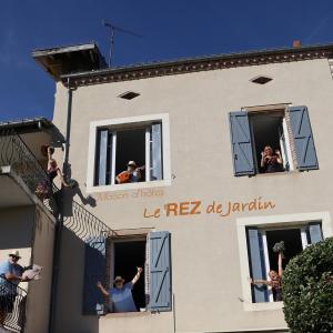 B&B / Chambres d'hotes Le Rez de Jardin Albi : photos des chambres