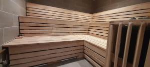 Chalets Ski Chalet - Chez Helene Ski fb : photos des chambres