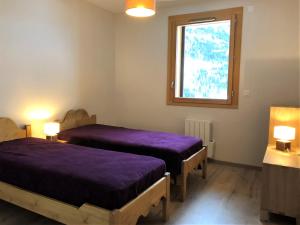 Maisons de vacances VAUJANYLOCATIONS - Domaine du Patre : photos des chambres