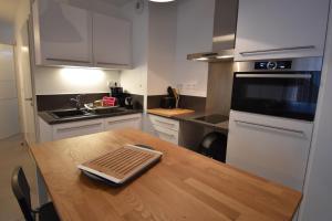 Maisons de vacances VAUJANYLOCATIONS - Domaine du Patre : photos des chambres