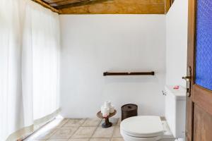 Wahyu wonderful 4Bd villa with huge garden and 2 pools