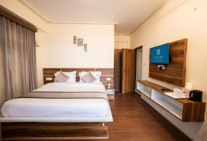 Divines The Elite Zong