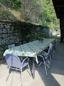 Villa tra montagna e laghi 14 posti