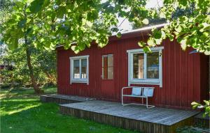 Cozy Home In Gärsnäs With Wifi