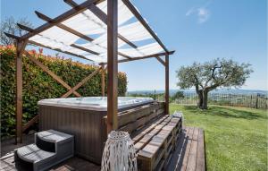 2 Bedroom Lovely Home In Massa Martana