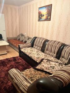 Ореховая горка Апартаменты с балконом и лифтом